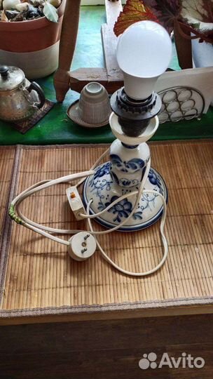 Лампа настольная гжель