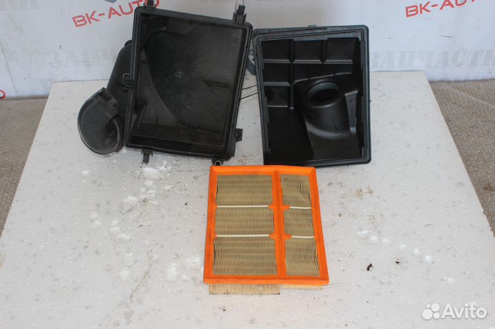 Корпус воздушного фильтра Mercedes CLK-Class C208