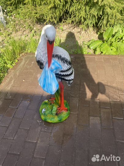 Статуэтка птицы