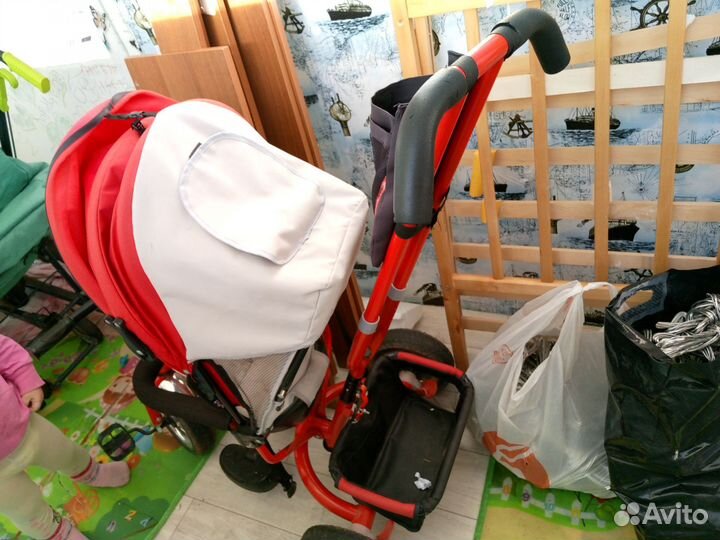 Детский велосипед трёхколёсный с козырьком