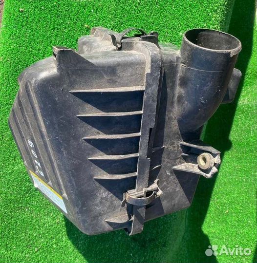 Корпус воздушного фильтра Hyundai Sonata 2.0 2006