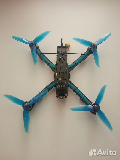 FPV Квадрокоптер XL6