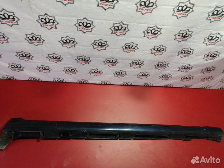 Накладка на порог правая Lexus Gs S190