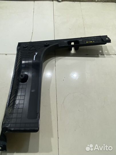 Обшивка багажника (левая) (Hyundai Sonata)