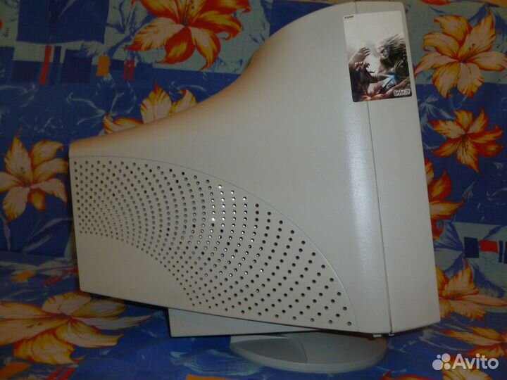 ЭЛТ-Монитор Samsung SyncMaster 753DFX