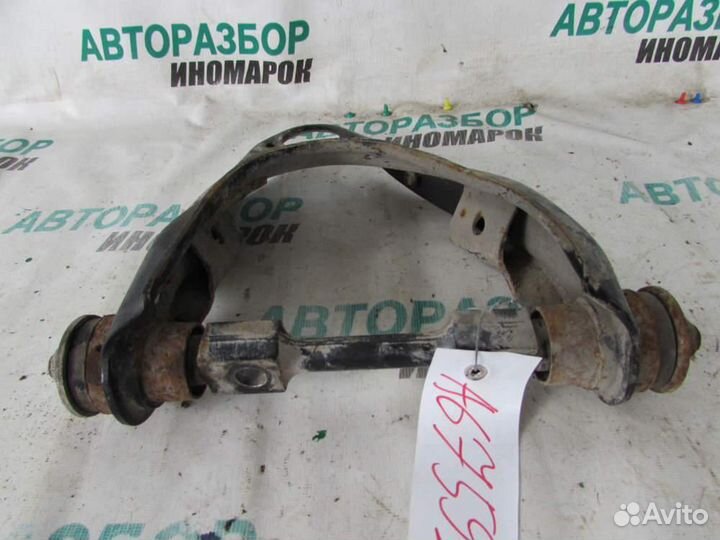 Рычаг передний верхний правый для Mazda BT-50 2006