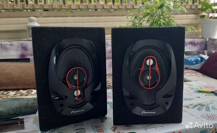 Колонки в автомобиль