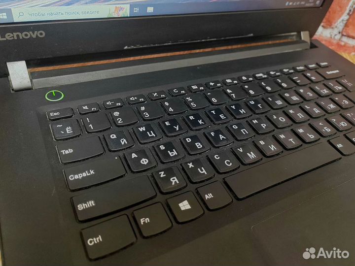 Lenovo ноутбук с процессором i5 и win 10; обмен