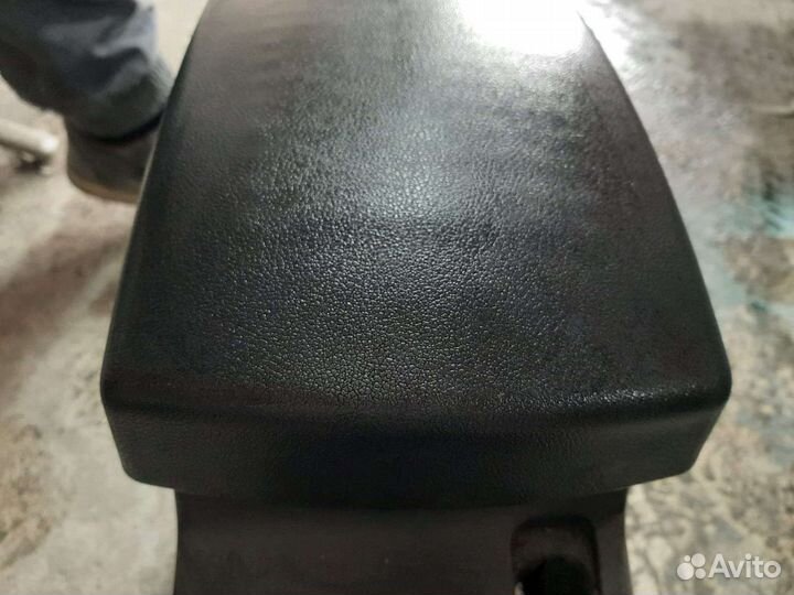 Подлокотник Lifan х60