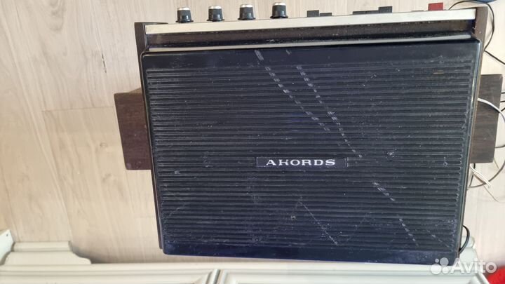 Проигрыватель винила