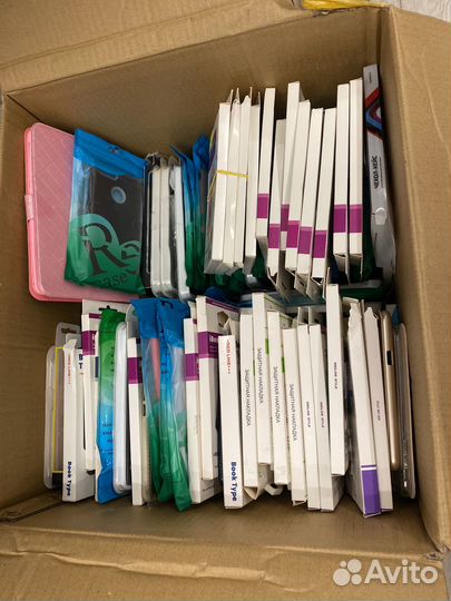 Чехлы на телефон