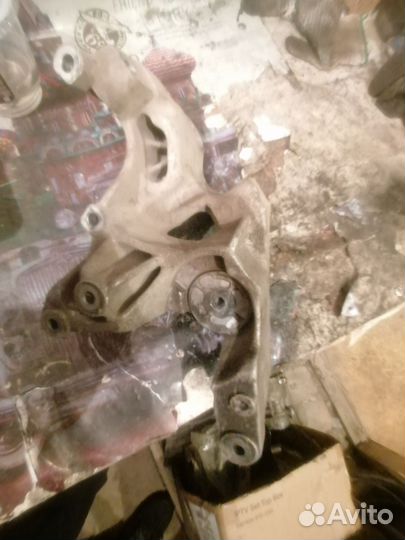 Компрессор кондиционера автомобильный бу