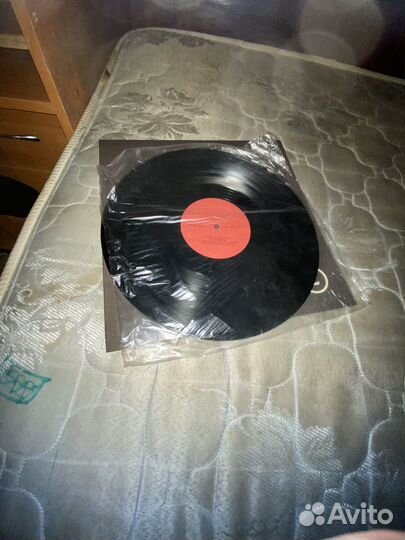 Виниловые пластинки queen