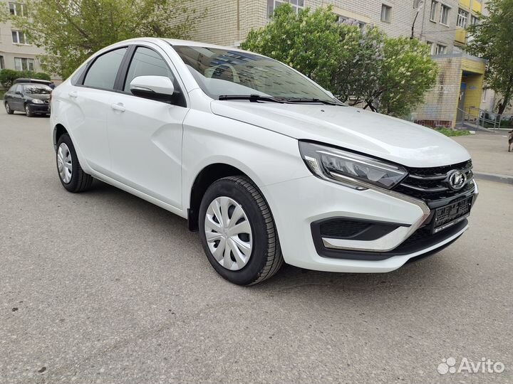 LADA Vesta 1.6 МТ, 2023, 3 км