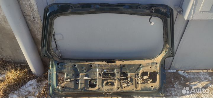 Стекло двери багажника Тойота Виста Ардео