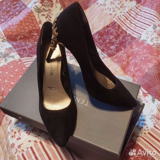 Туфли замшевые tamaris 39