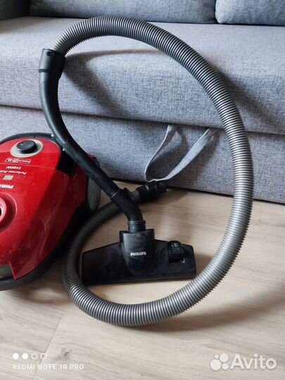 Пылесос Philips