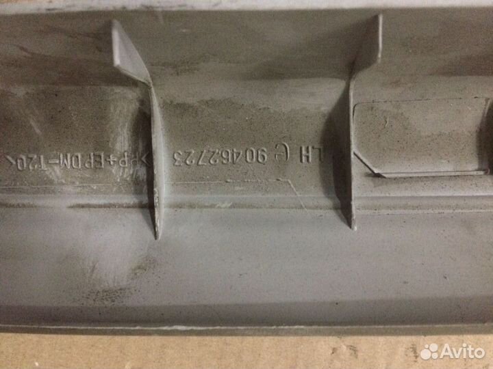 Накладка стойки лобового стекла Opel Vectra B