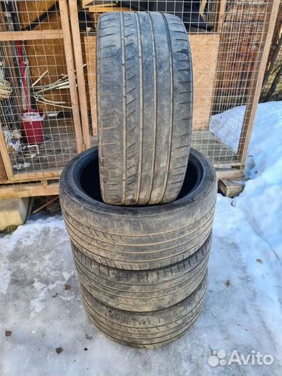 Jinyu YU63 285/35 R21