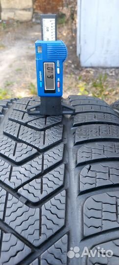 Pirelli Winter Sottozero 3 225/40 R19 и 255/35 R19 93H