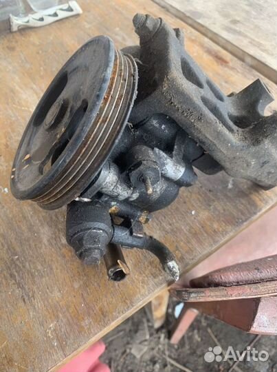 Гидронасос бу