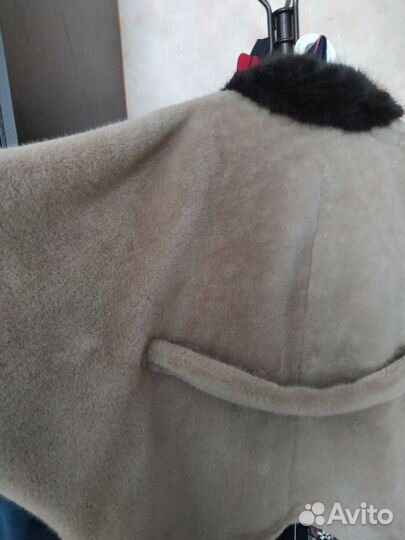 Шуба из эко меха под норку новая