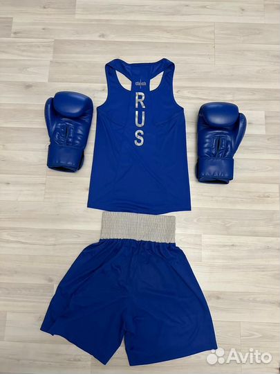 Боксерская форма clinch