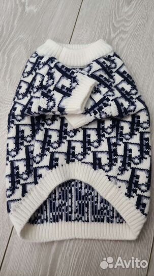 Свитер Dior для собак