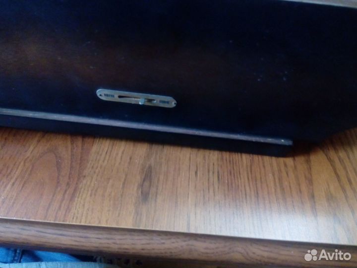 Старинные настенные часы