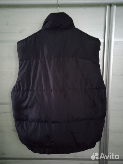 Жилетка пуховая мужская р 52