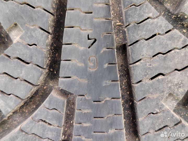 Nokian Tyres Nordman 5 SUV 215/65 R16