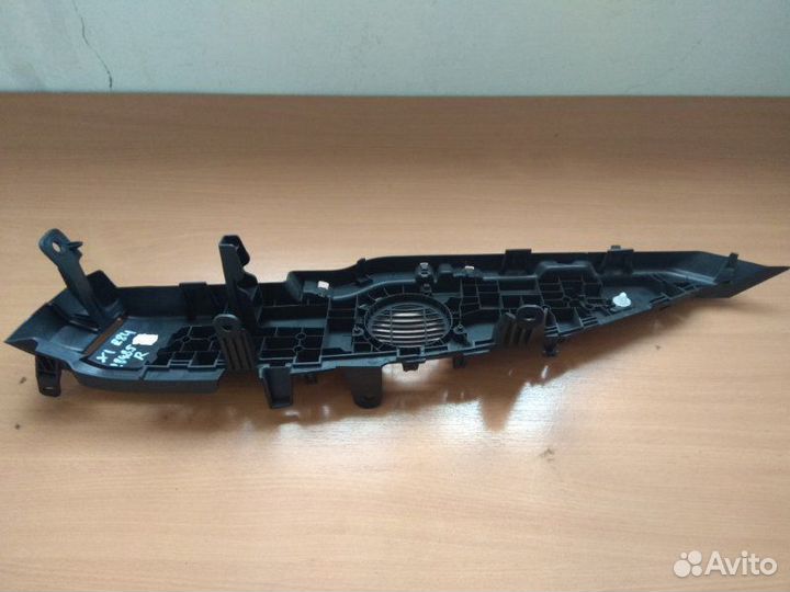 Держатель задней полки Bmw X1 E84 2009-2014