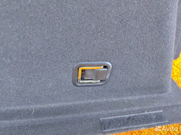 Обшивка багажника задняя левая Geely Coolray