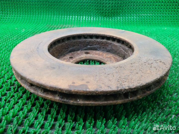 Диск тормозной передний Nissan Primera P11 GA16DE