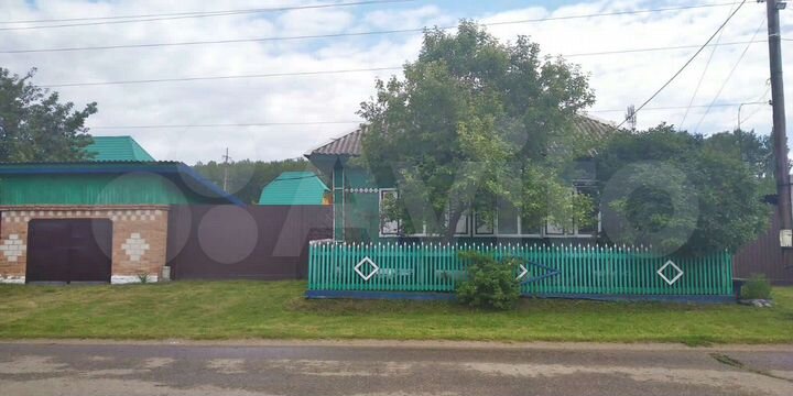 Дом 94,7 м² на участке 31,8 сот.