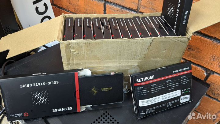 Ssd 240gb и 256bg новые с гарантией