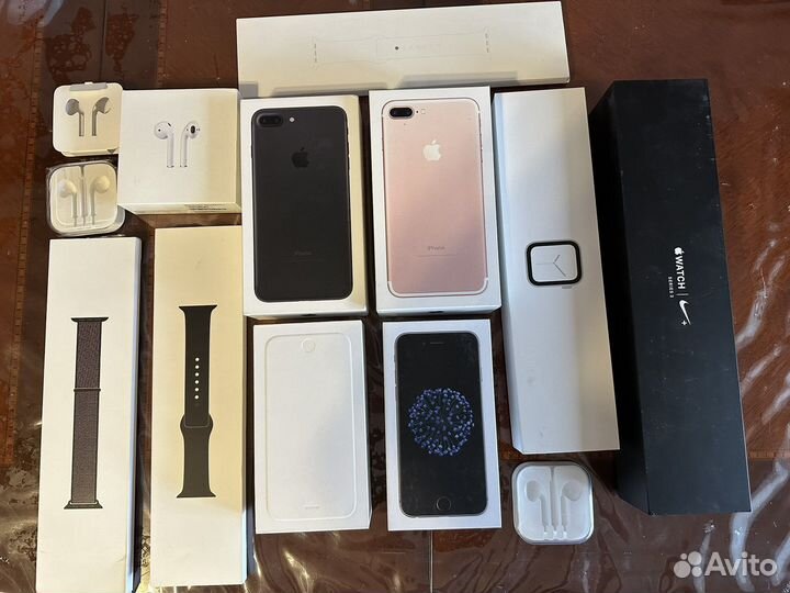 Коробки от Apple