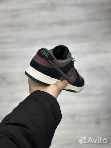 Кроссовки Nike Dunk Fleece бордовые женские черные