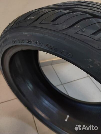 Maxxis MA-Z4S Victra 225/40 R18 92W