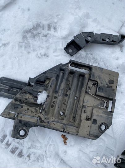 Фара (правая) Land Rover Discovery Sport