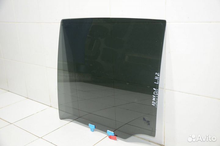 Стекло двери заднее левое Nissan Armada TA60 5.6