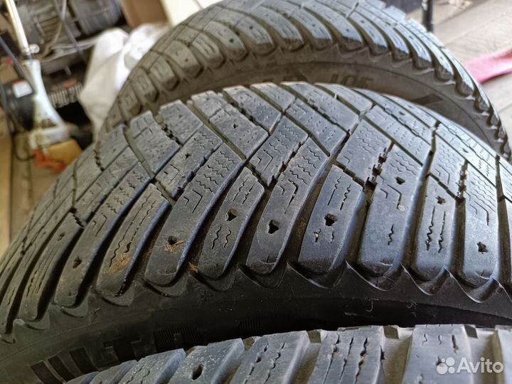 Goodyear Ultragrip Ice Arctic 225/55 R16 99T