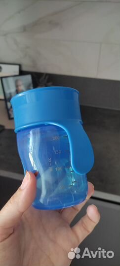 Поильник непроливайка avent