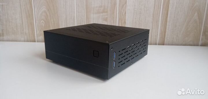 Корпус пк mini itx