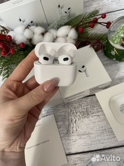 Airpods 3 на гарантии + чехол