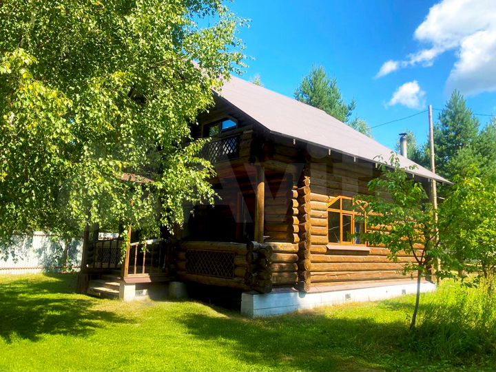 Дом 246 м² на участке 50 сот.