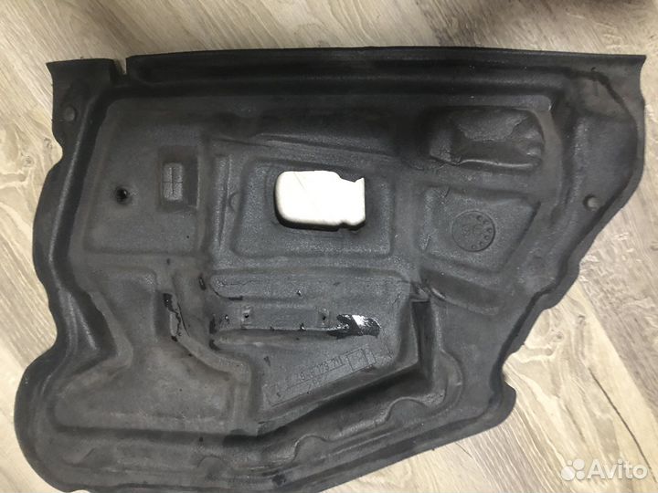 Обивка дверей бмв