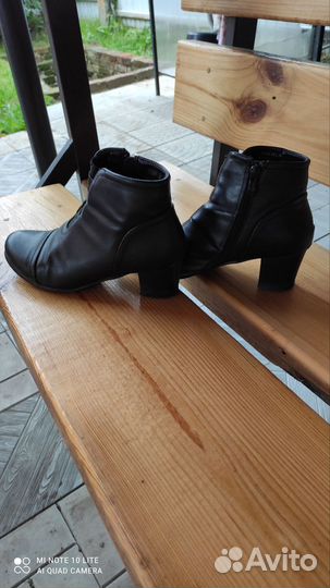 Полусапожки 38