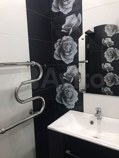 2-к. квартира, 60 м², 3/3 эт.