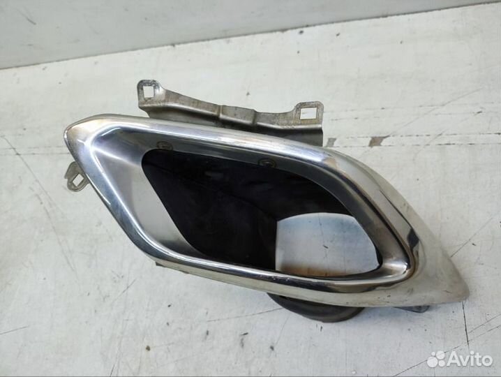 Насадка глушителя задняя правая Lexus Rx 4